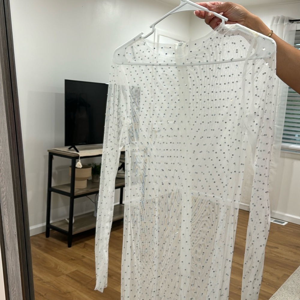 NWOT Six Stories Mesh Coverup